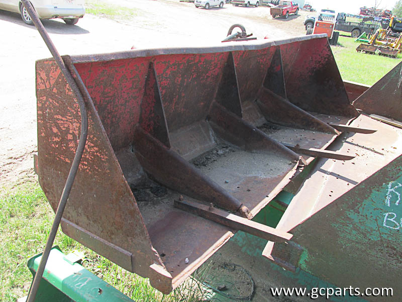 2360 VERS 8FT BUCKET W/O GRAPPLE